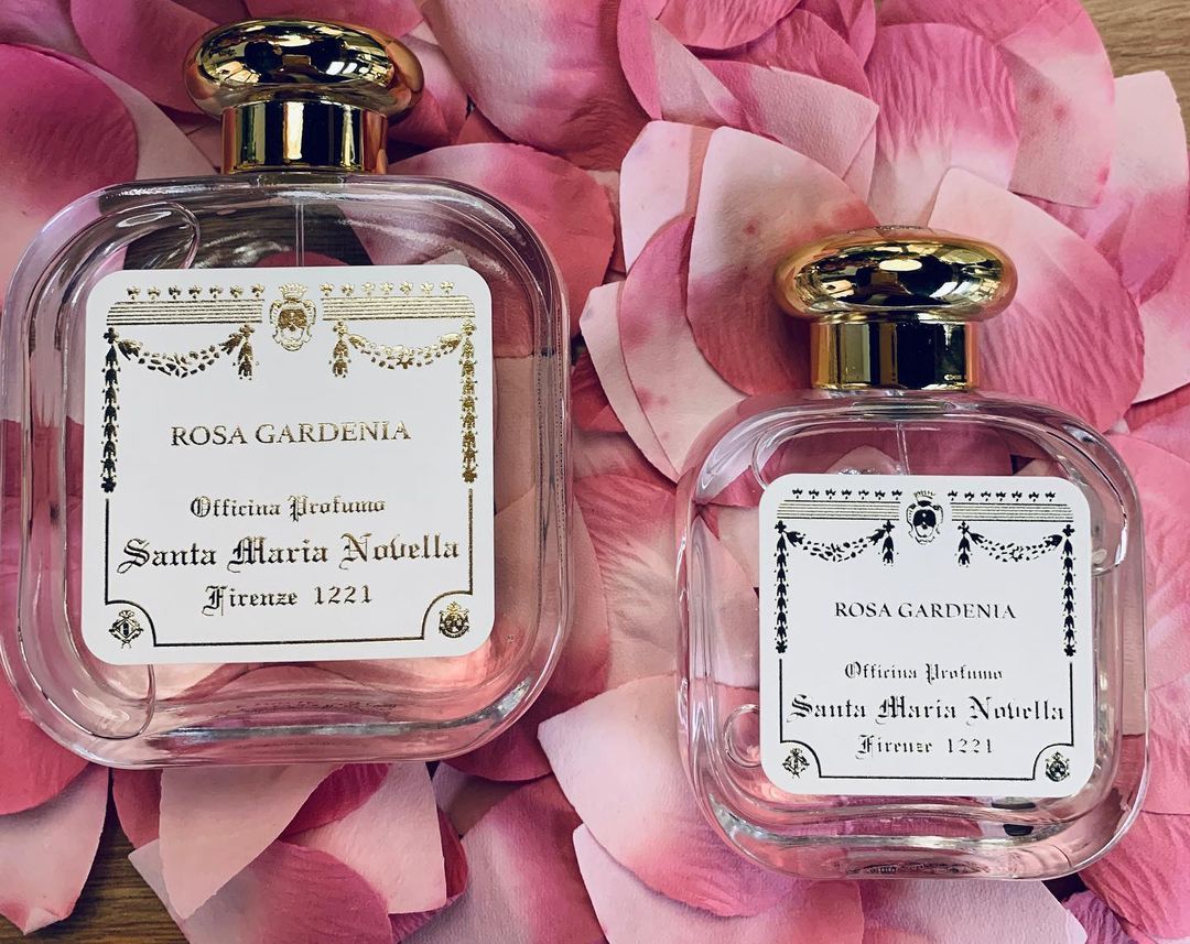 Santa Maria Novella Rose Gardenia - «Старинный итальянский парфюмерный дом,  который создавал парфюмерию для Екатерины Медичи, и сегодня не потерял  своей актуальности. Рассказываю об очень красивом аромате» | отзывы