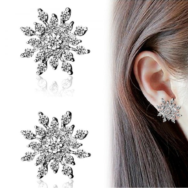 fashion stud earrings for women