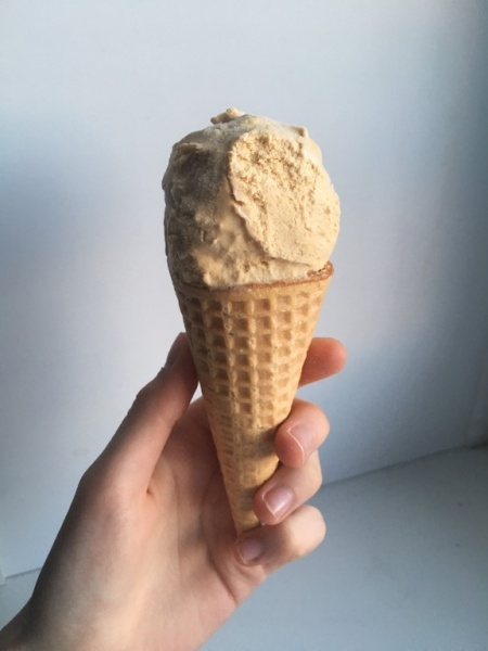 Мороженое ВкусВилл / Избёнка Сливочное Крем-Брюле фото